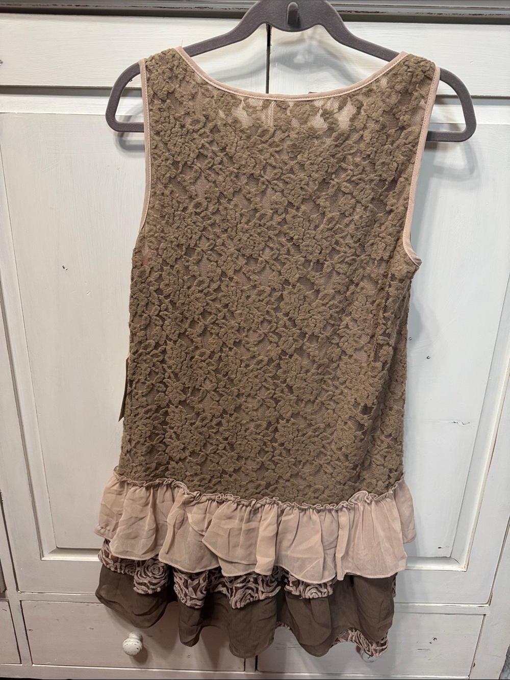 Layered Lace Ruffle Tank Top - Taupe - Picture 4 of 6